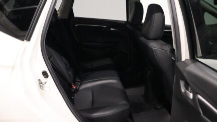 2013 Honda Fit Hybrid L Package image 323780