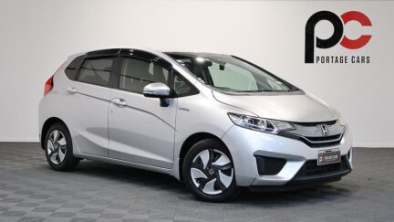 2013 Honda Fit Hybrid L Package image 323147