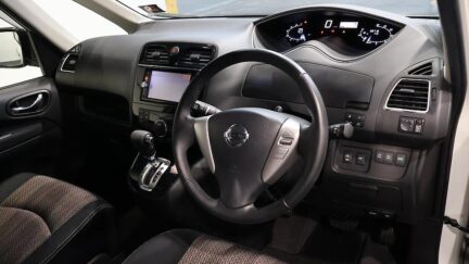 2014 Nissan Serena Highway Star S-Hybrid Advanced safety Package image 326411