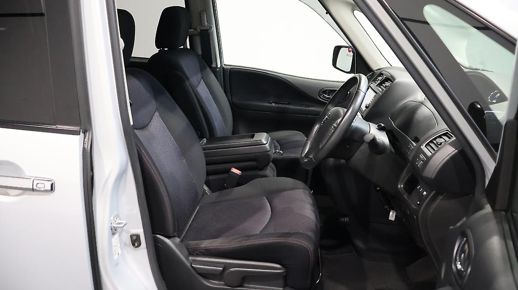2013 Nissan Serena image 323494
