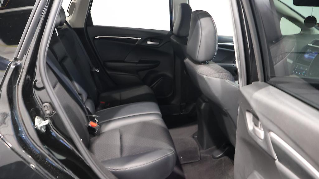 2013 Honda Fit Hybrid L Package image 321353