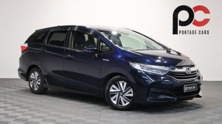 2015 Honda Shuttle Hybrid X image 323749