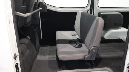 2018 Nissan Nv350 NV350 DX 4WD Caravan image 325757