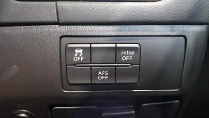 2013 Mazda Atenza 20S Wagon image 323810