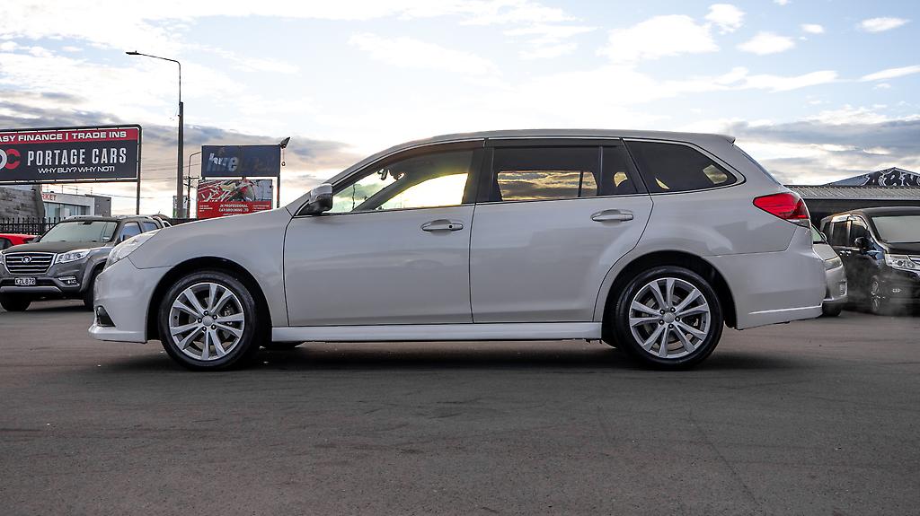 2012 Subaru Legacy 2.5i Touring wagon AWD image 326817