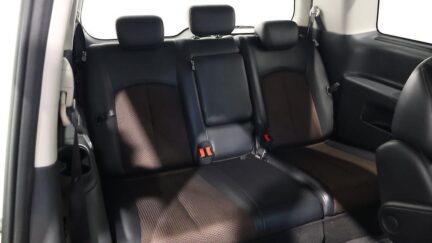 2012 Nissan Elgrand 250 Highway Star Urban Chrome image 326429