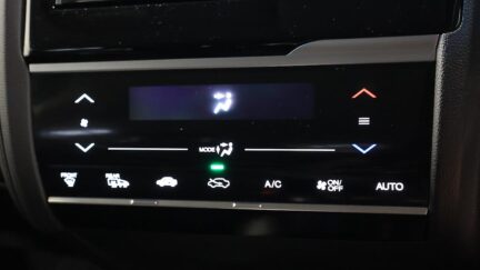 2013 Honda Fit Hybrid L-Package image 325407