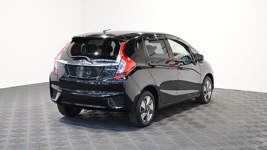 2013 Honda Fit Hybrid L Package image 321348