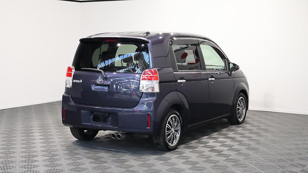 2012 Toyota Spade Alloy Wheels – Push Button Start image 326610