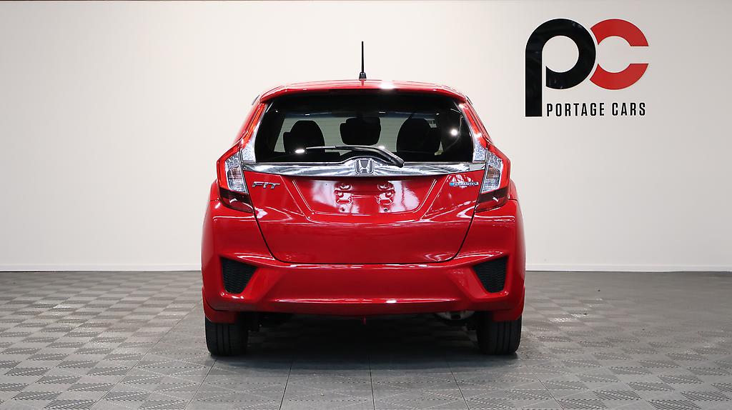 2015 Honda Fit Hybrid F-Package image 323866
