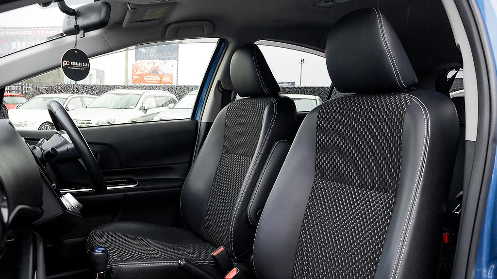 2014 Toyota Aqua X-Urban Body kit , Push start image 324914