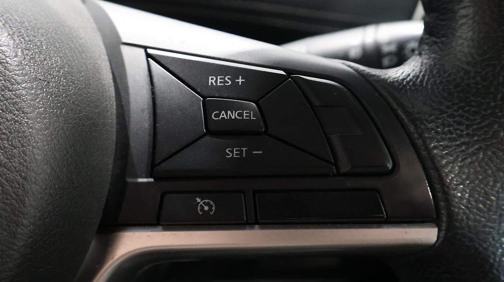 2016 Nissan Serena Hybrid Highway Star image 323481