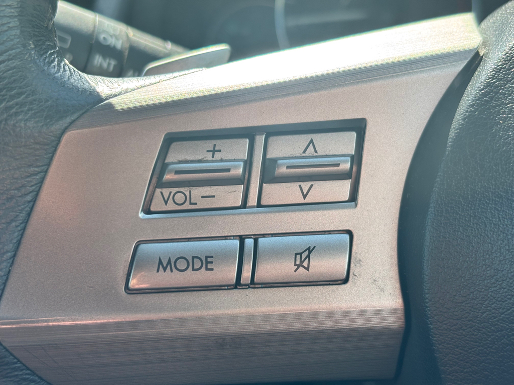 2010 Subaru Legacy 2.5LTR  AWD , CRUISE CONTROL image 322190