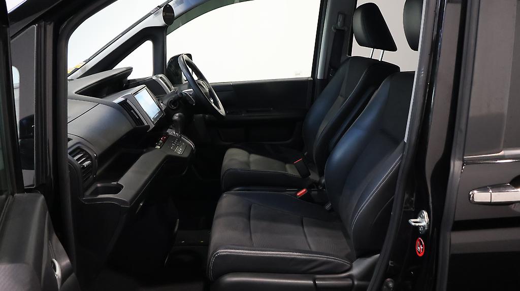 2012 Honda Step Wagon Spada Z Cool Spirit image 322020