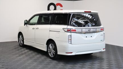 2012 Nissan Elgrand 2.5L Highway Star image 323981