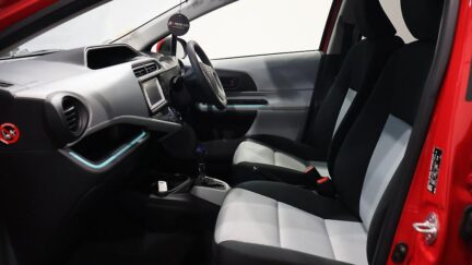 2012 Toyota Aqua S Model, Push Start, Reverse Camera image 325947