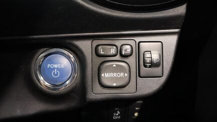 2012 Toyota Aqua Push Button Start image 323056