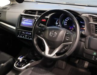 2013 Honda Fit Hybrid L Package image 321708