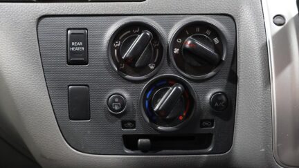 2018 Nissan Nv350 NV350 DX 4WD Caravan image 325765