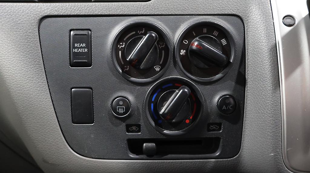 2018 Nissan Nv350 NV350 DX 4WD Caravan image 325765