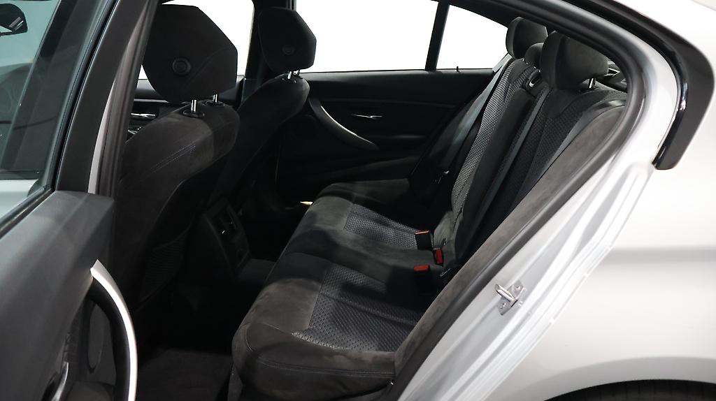 2013 Bmw 320i Motorsport image 323890