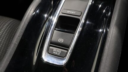 2013 Honda Vezel Hybrid image 321408