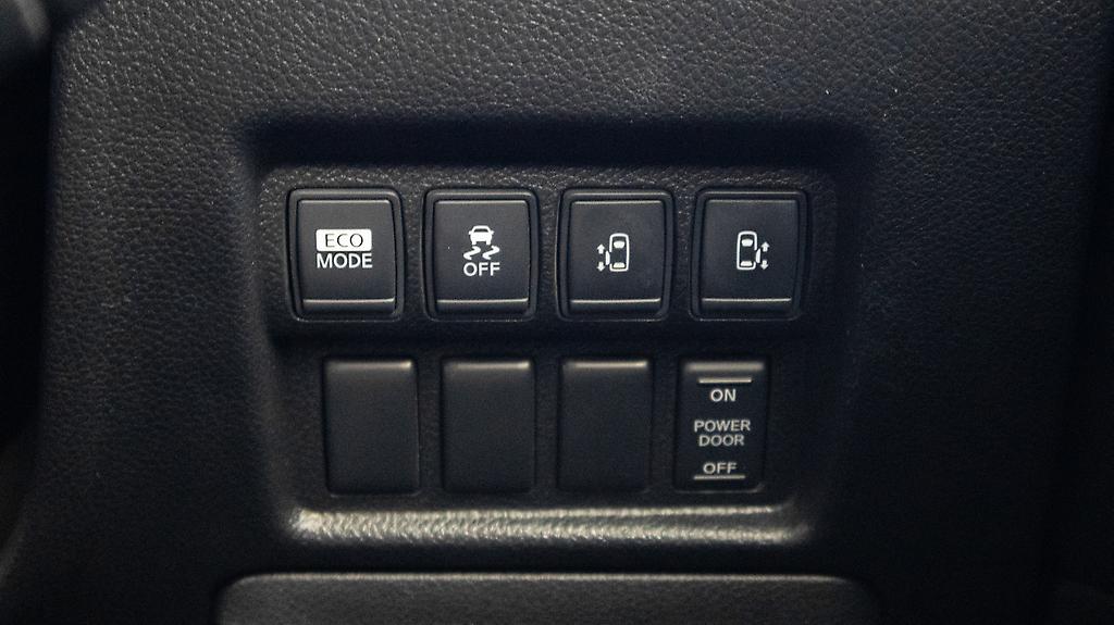 2012 Nissan Elgrand Highway Star, 360 camera, parking sensor image 326693