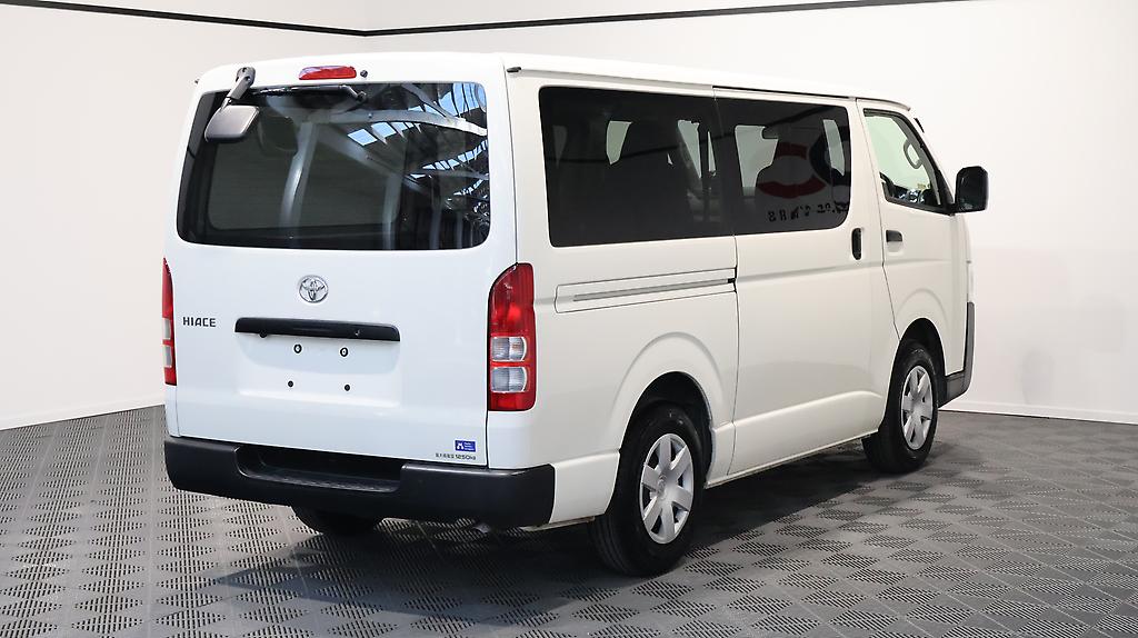 2021 Toyota Hiace image 324388