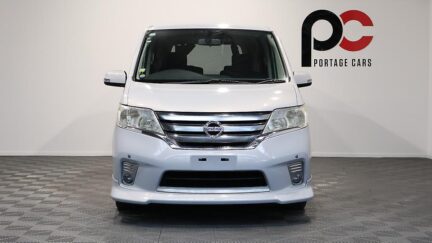 2013 Nissan Serena image 323484