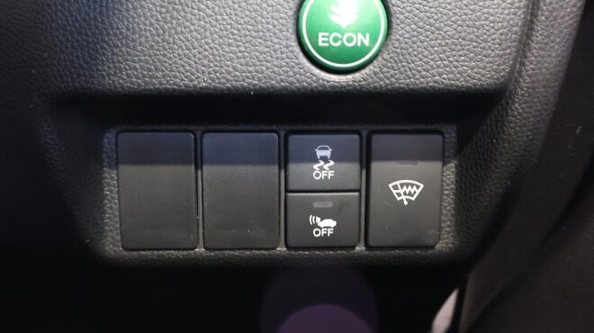 2013 Honda Fit Hybrid L Package image 321714