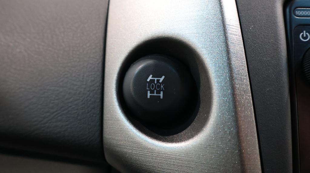 2012 Toyota Rav4 2.4 4WD LTD WAGON 4A NZ New image 321497