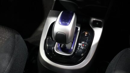 2015 Honda Fit Hybrid F-Package image 323877