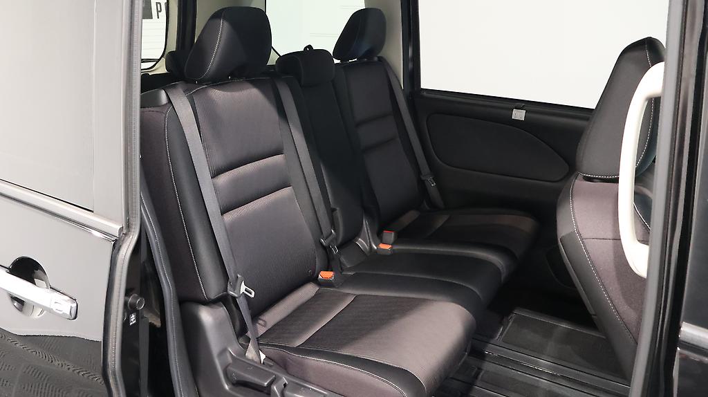 2016 Nissan Serena Highway Star image 321425