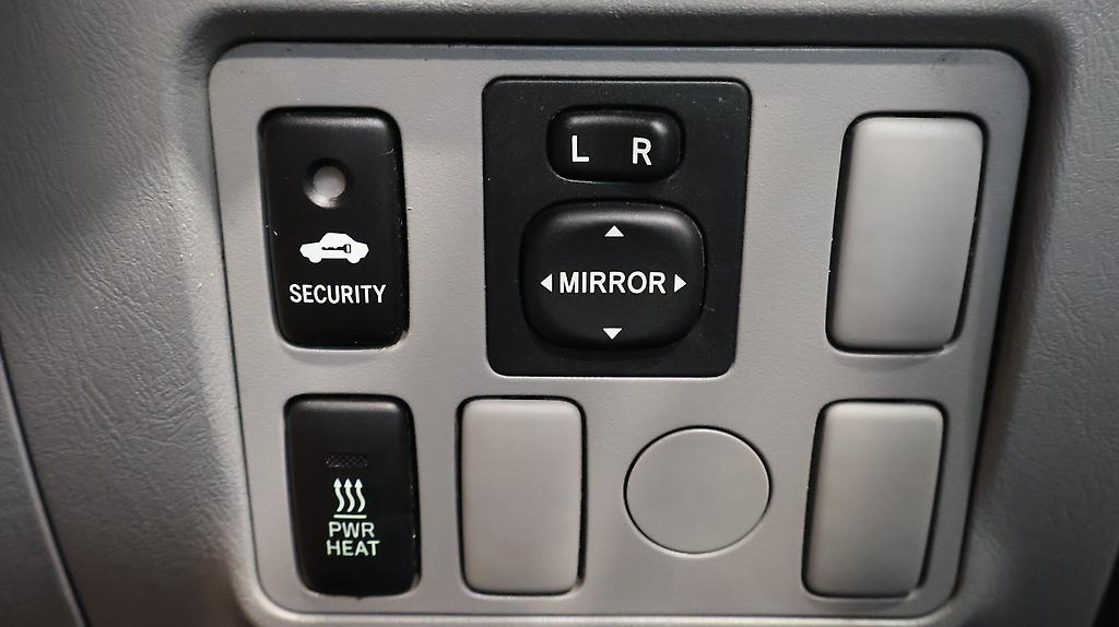 2010 Toyota Hilux 3.0TD 4WD DC 5M image 324083