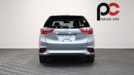 2016 Honda Shuttle Hybrid Z Style Edition image 324028