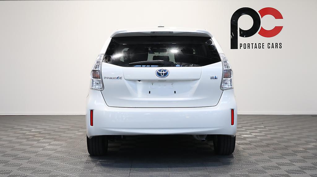 2012 Toyota Prius ALPHA HYBRID 7 Seater image 324114