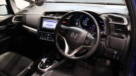 2015 Honda Fit Hybrid L-Package image 324011