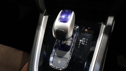 2016 Honda Shuttle Hybrid Z Style Edition image 324040