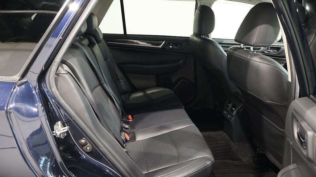 2015 Subaru Outback Limited AWD image 326957
