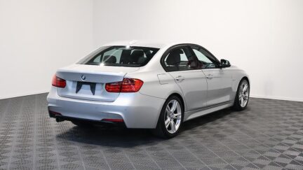 2013 Bmw 320i Motorsport image 326079