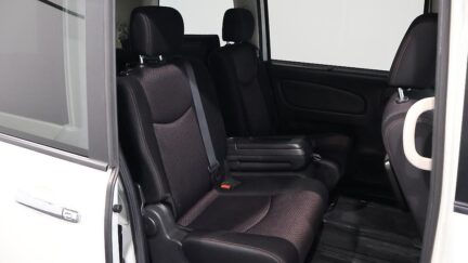 2013 Nissan Serena Hybrid Highway Star S V Aeromode image 326937