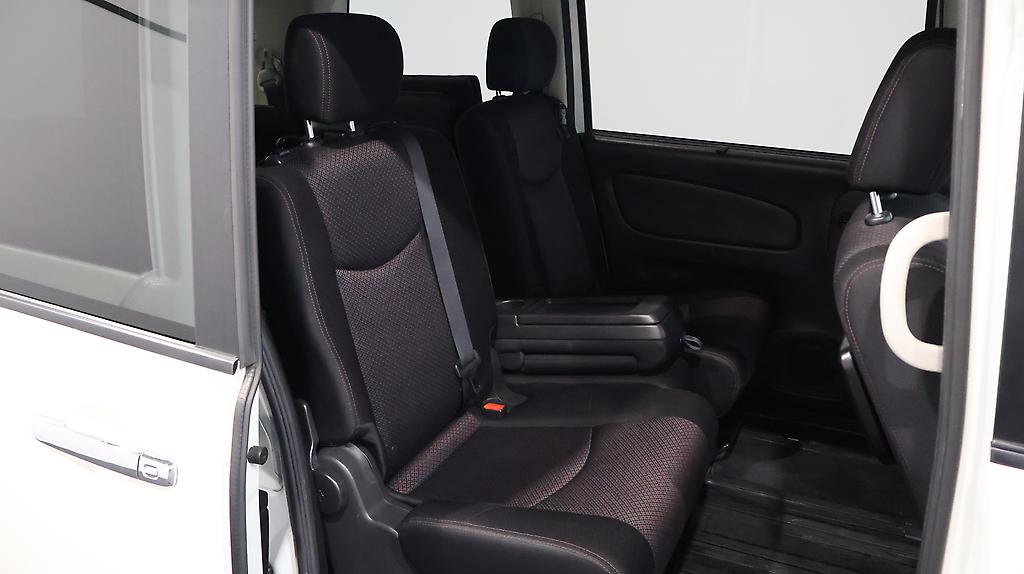 2013 Nissan Serena Hybrid Highway Star S V Aeromode image 326937