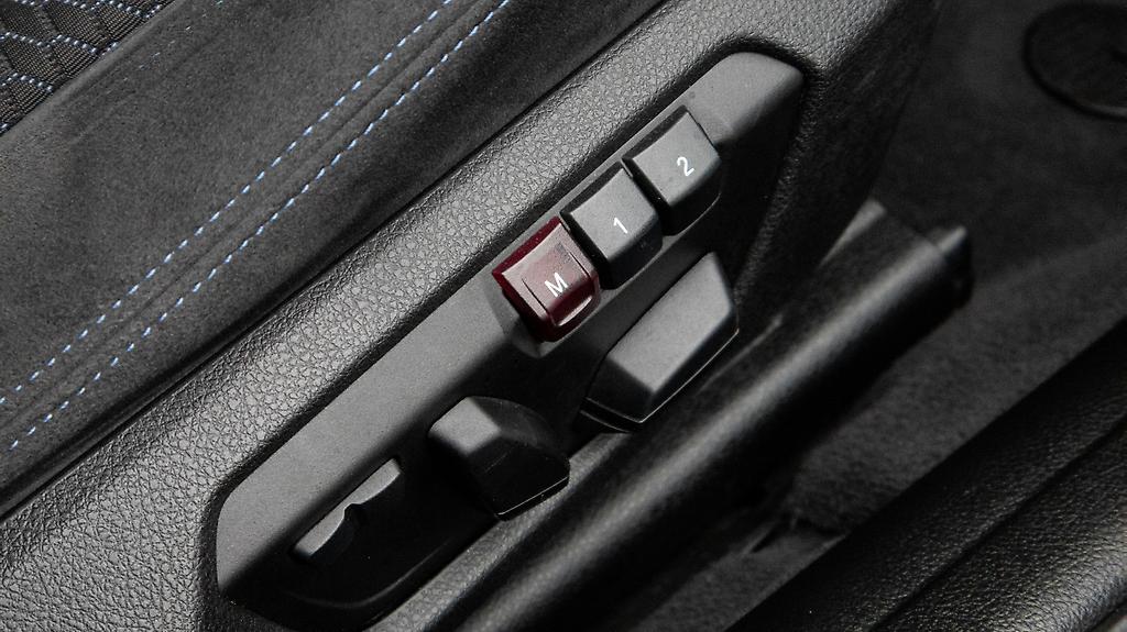 2013 Bmw 320i M sport image 326136