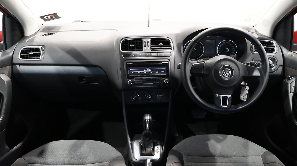 2013 Volkswagen Polo TSI Comfortline Blue Motion image 322942