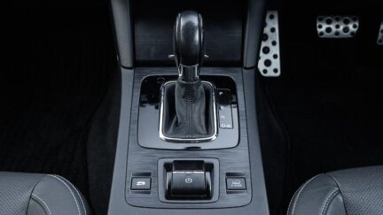 2015 Subaru Outback Limited AWD  Eyesight Leather image 324737