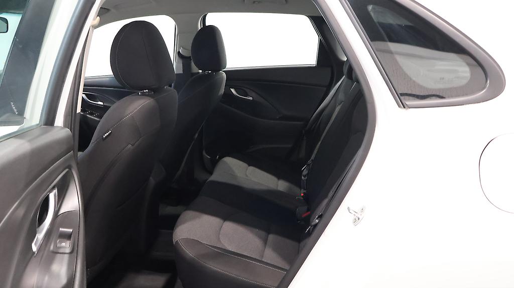 2021 Hyundai I30 PDE 1.5 HATCH 1.5P image 321802