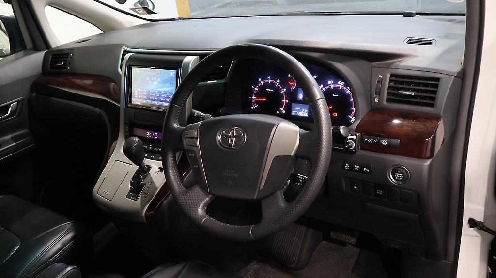 2012 Toyota Alphard 240S image 324845