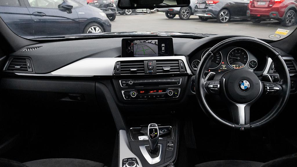 2013 Bmw 320i M sport image 326131