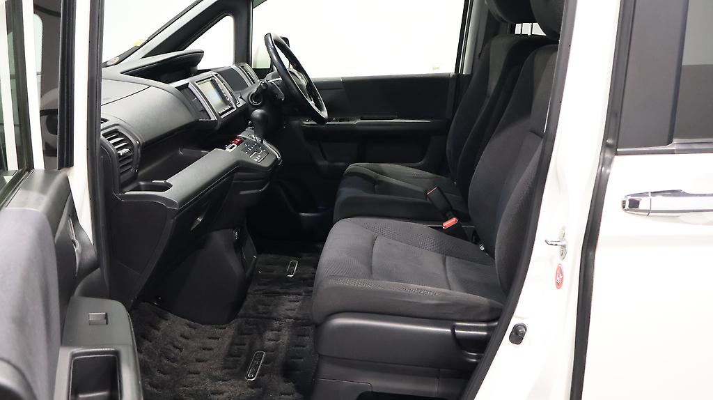 2012 Honda Step Wagon Spada Z Inter Navi Selection image 326230