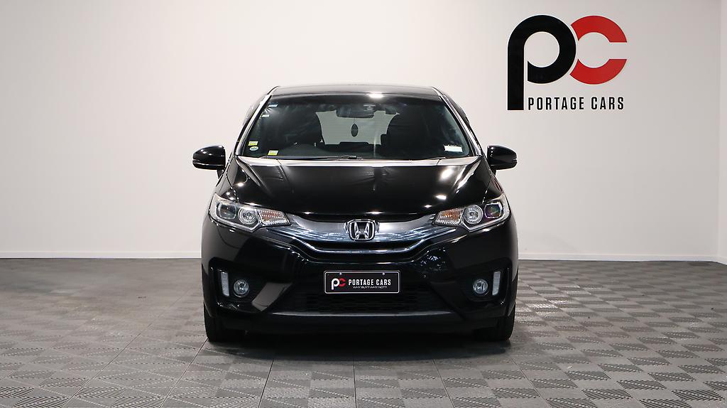 2015 Honda Fit Hybrid S-Package image 326536
